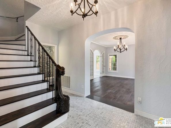 404 E Randolph Street, Glendale CA 91207