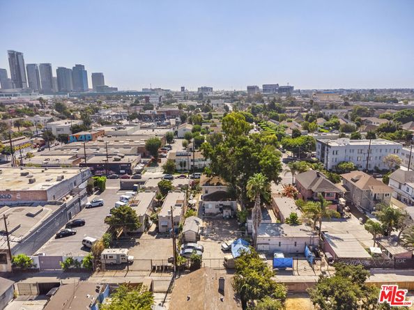 1627 S Burlington Avenue, Los Angeles CA 90006