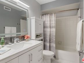 3867 Thorncroft Lane B, Inglewood CA 90305