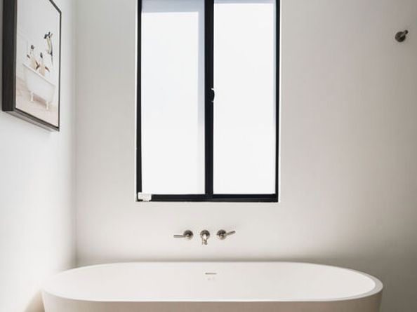1133 S Cochran Avenue, Los Angeles CA 90019