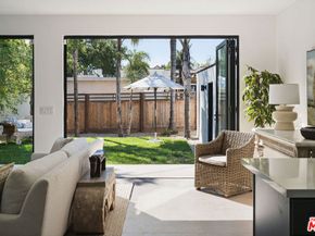 1133 S Cochran Avenue, Los Angeles CA 90019