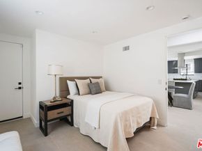 1133 S Cochran Avenue, Los Angeles CA 90019