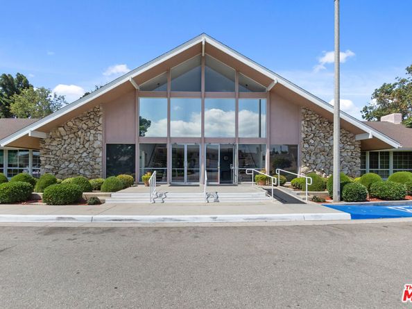 3500 W Manchester Boulevard 30, Inglewood CA 90305