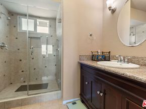 3500 W Manchester Boulevard 30, Inglewood CA 90305