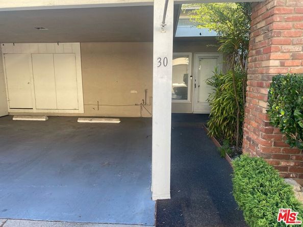 3500 W Manchester Boulevard 30, Inglewood CA 90305