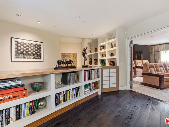 831 Georgina Avenue, Santa Monica CA 90402