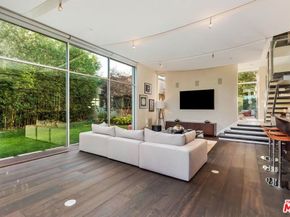 831 Georgina Avenue, Santa Monica CA 90402