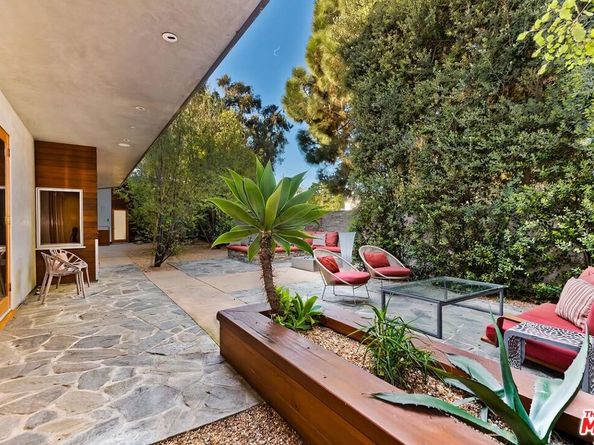 831 Georgina Avenue, Santa Monica CA 90402