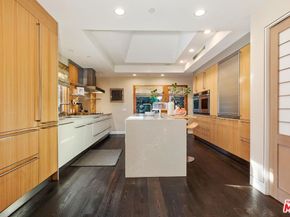 831 Georgina Avenue, Santa Monica CA 90402