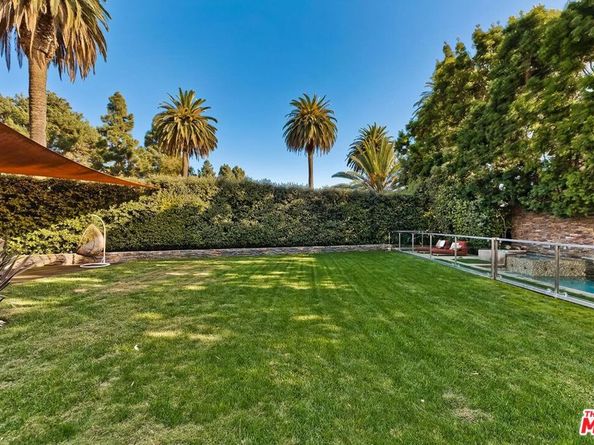 831 Georgina Avenue, Santa Monica CA 90402