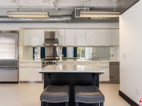 6253 Hollywood Boulevard 501, Los Angeles CA 90028