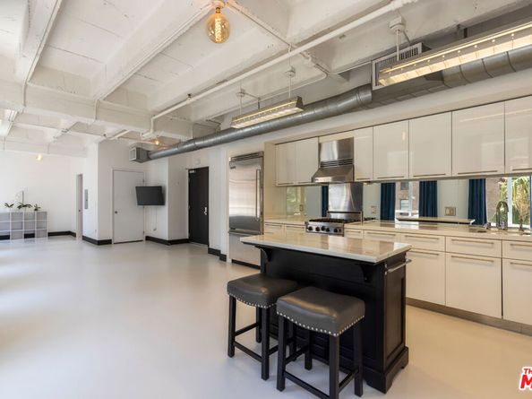 6253 Hollywood Boulevard 501, Los Angeles CA 90028