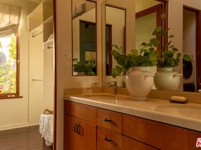 416 Carroll Canal, Venice CA 90291