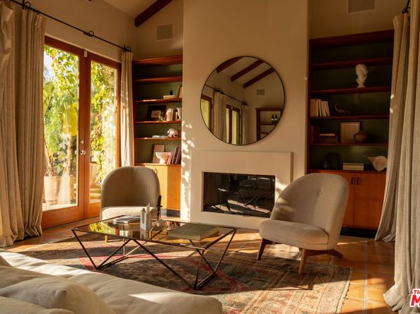 416 Carroll Canal, Venice CA 90291