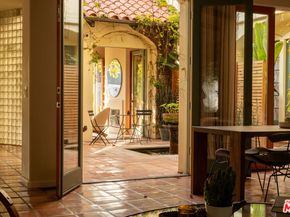 416 Carroll Canal, Venice CA 90291