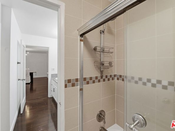 10732 Woodbine Street 3, Los Angeles CA 90034