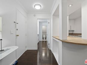 10732 Woodbine Street 3, Los Angeles CA 90034