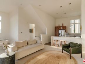 1124 W Panorama Way, Los Angeles CA 90012