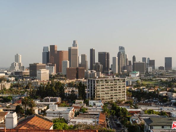 1124 W Panorama Way, Los Angeles CA 90012