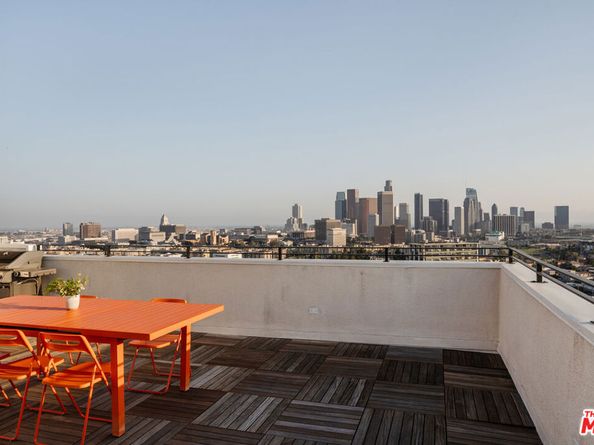1124 W Panorama Way, Los Angeles CA 90012
