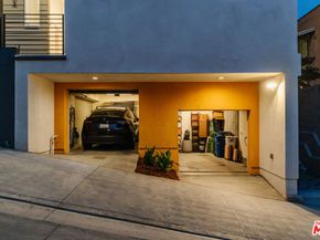 1124 W Panorama Way, Los Angeles CA 90012