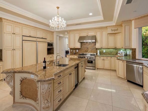 1455 Robmar Drive, Beverly Hills CA 90210
