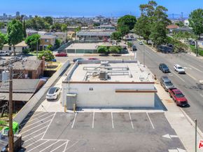 1960 Santa Fe Avenue, Long Beach CA 90810