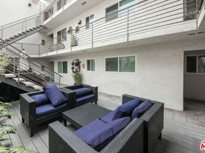 222 Arch Street, Laguna Beach CA 92651