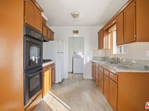 401 E Darlan Street, Gardena CA 90248