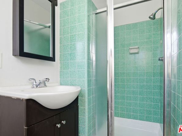 401 E Darlan Street, Gardena CA 90248