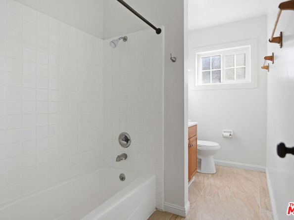 401 E Darlan Street, Gardena CA 90248