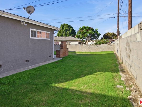 401 E Darlan Street, Gardena CA 90248