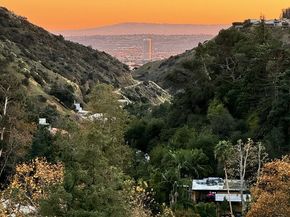 2506 Zorada Drive, Los Angeles CA 90046