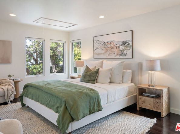 34 Anchorage Street, Venice CA 90292