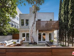 34 Anchorage Street, Venice CA 90292