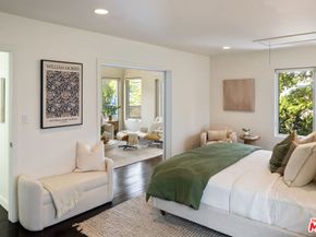 34 Anchorage Street, Venice CA 90292