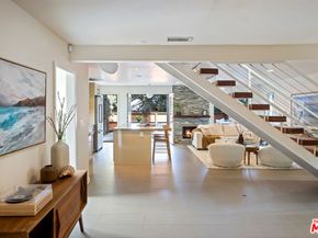 34 Anchorage Street, Venice CA 90292