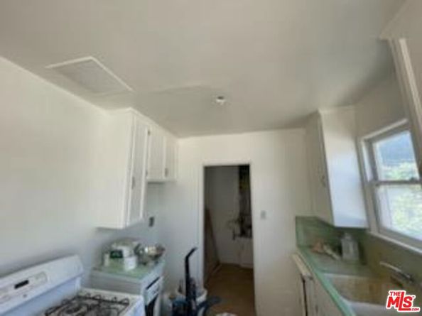 3757 Los Feliz Boulevard, Los Angeles CA 90027