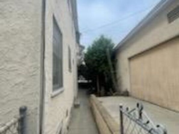 3757 Los Feliz Boulevard, Los Angeles CA 90027