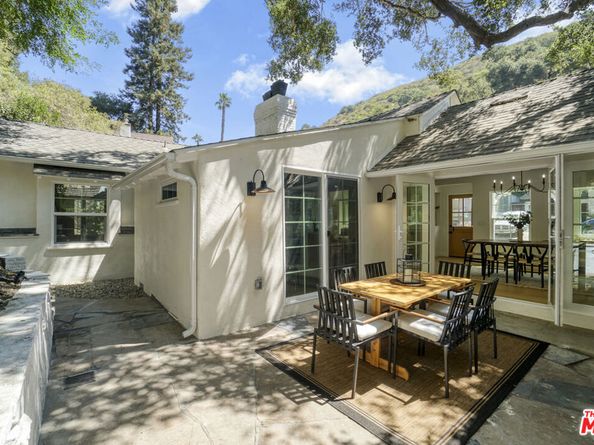 1831 Benedict Canyon Drive, Beverly Hills CA 90210