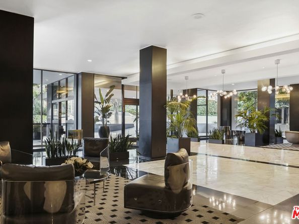 1100 Alta Loma Road 904, West Hollywood CA 90069