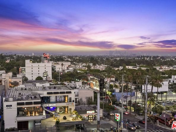 1100 Alta Loma Road 904, West Hollywood CA 90069