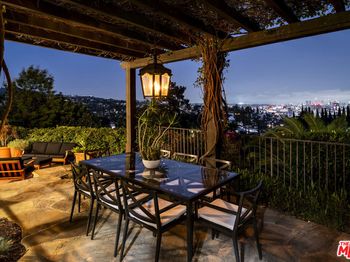 7020 La Presa Drive
