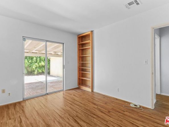 2652 Stoner Avenue, Los Angeles CA 90064