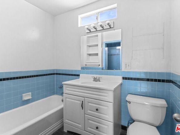 2652 Stoner Avenue, Los Angeles CA 90064