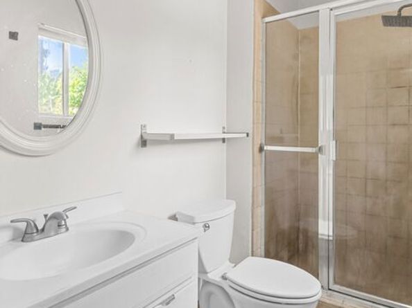 2652 Stoner Avenue, Los Angeles CA 90064