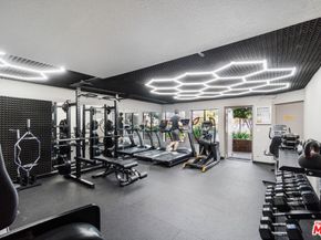 8162 Manitoba Street 313, Playa Del Rey CA 90293