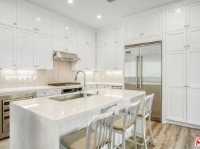 20629 W Chestnut Circle, Porter Ranch CA 91326