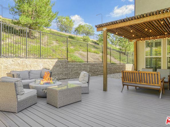 20629 W Chestnut Circle, Porter Ranch CA 91326