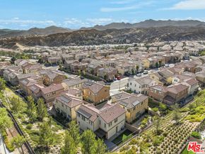 20629 W Chestnut Circle, Porter Ranch CA 91326